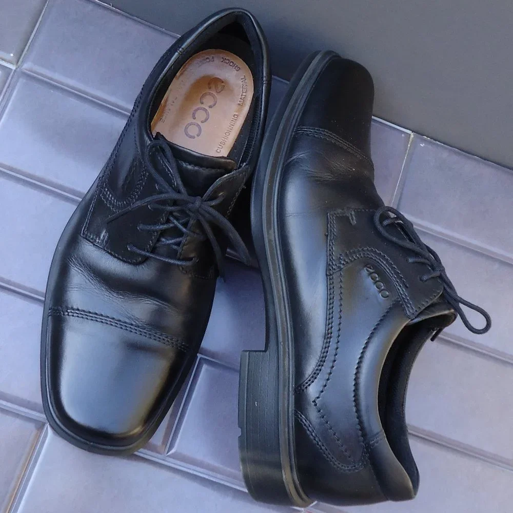 SIZE EU 44. ECCO Helsinki leather oxfords shoes. - Picture 1 of 16